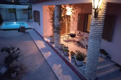 Image de Ferienhaus Memi mit Pool