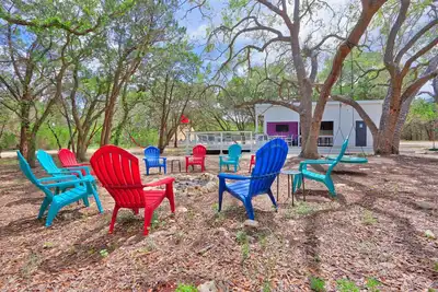 Image de The Driftwoods - 9 Unique Lodging Options with Outdoor Entertaining Space