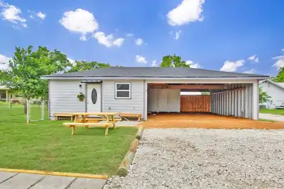 Image de Hayday Getaway - Convenient Pet Friendly Cottage