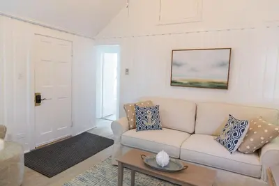 Image de The Perfect Maine Cottage! Steps to PinePoint Beach!