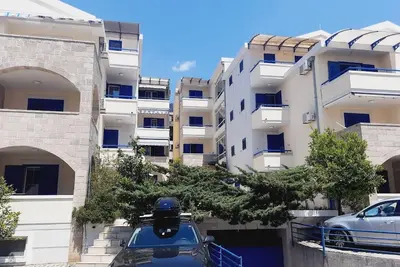 Image de Orange Studio Apartment 100m from the Beach