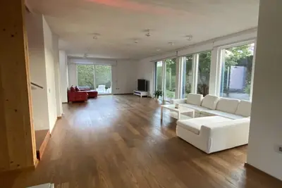 Image de Wooden House