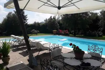Image de Villa con Piscina