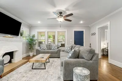 Image de Exemplary Expo Cherry St/Rt. 66/ Tu