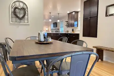 Image de Bales Cottage- Walk to historic downtown Cody