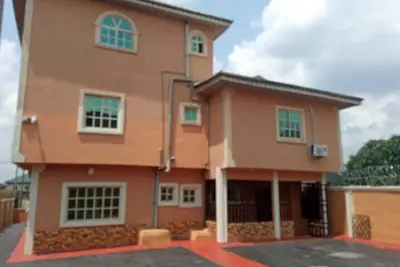 Image de Impeccable, modern House in Benin City, Nigeria