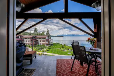 Image de Views, Views Views. . .