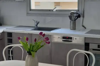 Image de Cannes, magnifique 90m² climatisé à 5 mns à pied de la Croisette et plages