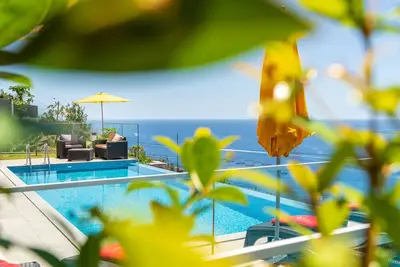 Image de Villa-Prestige-Salle de bain privée séparée-Vue mer