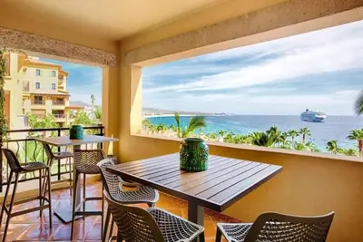 Image de Hacienda Beach Club Amazing Ocean Views!