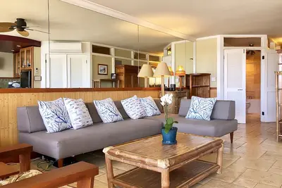Image de Oceanfront Condo near Lawai Beach w/Lanai, Free WiFi, Shared Bbq, W/D, & A/C