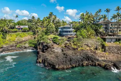 Image de Clifftop Home w/ Amazing Oceanfront Views, Multiple Lanais - Walk to Poipu Beach