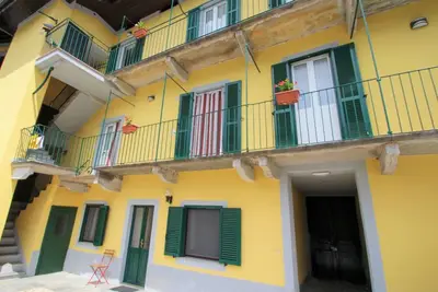 Image de Joli appartement pour 4 personnes avec Wifi, Tv et patio