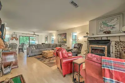 Image de Pine Mountain Lake Haven w/ Spacious Deck!