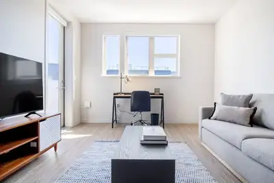 Image de Sleek Milpitas 1br w/ Gym, Pool, walk to Bart + Great Mall, by Blueground
