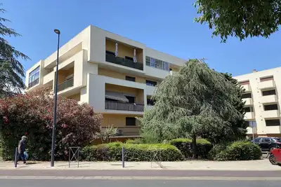 Image de Studio climatisé avec balcon proche centre et thermes, Balaruc-les-Bains