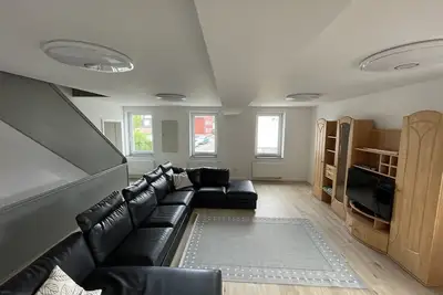 Image de Large apartment with its own entrance in a 2-family house right next to the nature reserve