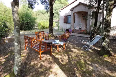 Image de Maison à 200m de la plage dans 1200m de terrain arboré
