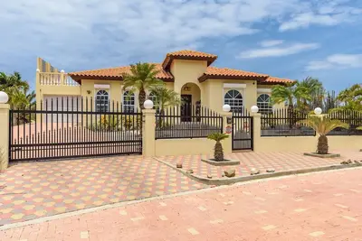 Image de Vila with private pool, a view of the ocean and the island  - sunset and sunrise