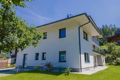 Image de Joli appartement avec terrasse de jardin