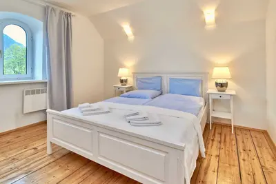 Image de Superior Apartment mit Raxblick - Top 7 - Landhaus Blauer Spatz