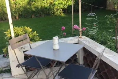 Image de Maison climatisée avec jardin proche Luma