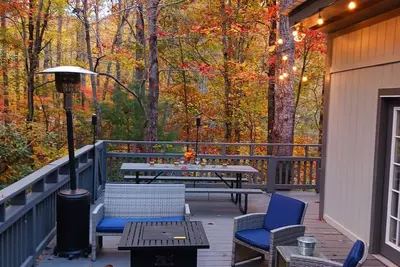 Image de Discover Mountain Lakes Resort: Relaxation, Adventure, and Tranquility Await