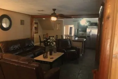 Image de Cozy Cabin Home On Lutz Lake Fern