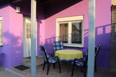 Image de Ferienhaus mit Terrasse