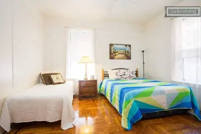 Image de Galleria Ny apt - 15 min from midtown