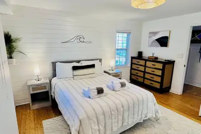 Image de Folly River Condo -  Pool / Dock / Balcony with a view!