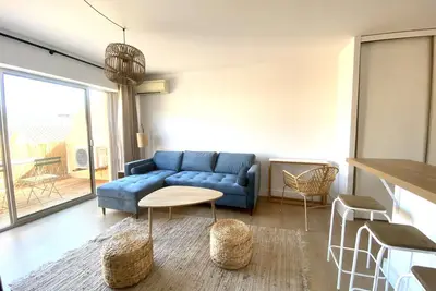 Image de Superbe T2 équipé, proche centre Ajaccio, parking