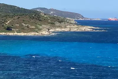 Image de Villa standing vues mer et montagne piscine accès direct plage