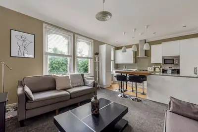 Image de 2 Bed Flat in West Kensington