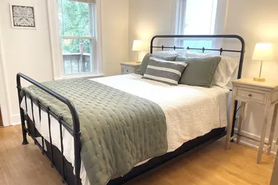 Image de Classic brick charmer close to lake, river, and downtown!