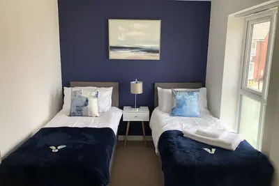 Image de Liberty House - Central Location - Double Parking area - Sleeps 7