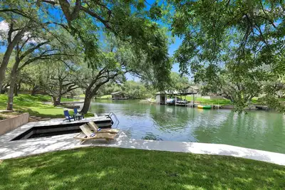 Image de Tattau's Cove- Quiet Cove, Boat Slip, Views & Fun!