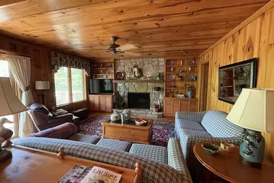 Image de Walk-to-Town Mountain House