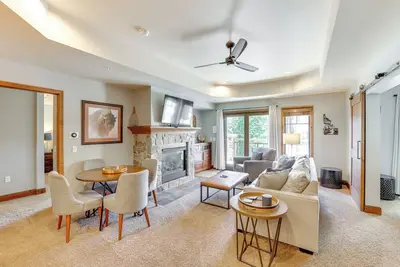 Image de Half-Mi to Payette Lake: Dtwn McCall Condo!