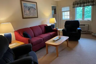 Image de #232, Views of Loon`s South Mt from cozy 2 bedroom condo.