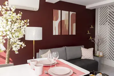 Image de Appartement climatisé - hyper-centre de Toulon - Flamingo