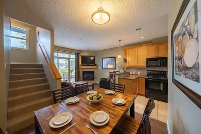 Image de 2 Bedroom, 2 Bathroom Townhome in Sooke, Bc