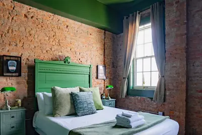 Image de Pickle Factory Hotel—2br Near Stadiums & Downtown