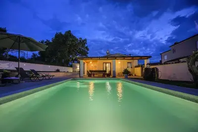 Image de Maison de vacances Barban pour 1 - 6 personnes avec 2 chambres à coucher - Maison de vacances