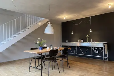 Image de Loft by the lake! Lake hopping between Lake Starnberg and Lake Ammersee