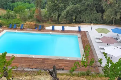 Image de The sycamore is located within the grounds of the historic Villa Meleto