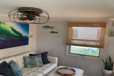 Image de Casa De Las Olas - Cute cozy cottage in Westerly, Ri