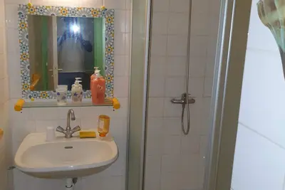 Image de Bungalow situé à proximité de la plage, en face du rocher du Diamant