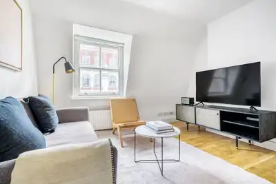 Image de Fitzrovia 2br on Tottenham Crt Rd, nr. Oxford Str. Shops, by Blueground