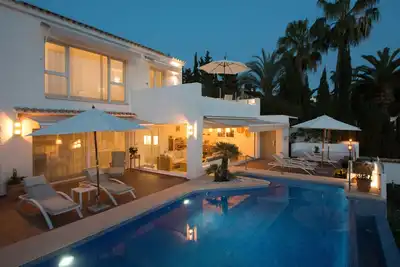 Image de Vacation home for 8 guests with 200m² in Moraira (157269)
